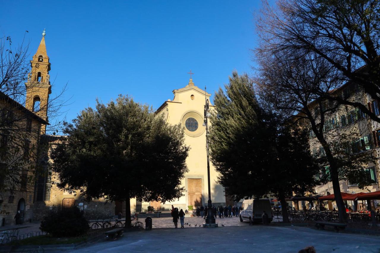 Santo Spirito - Elegante Appartamento In Pieno Centro Florença Exterior foto